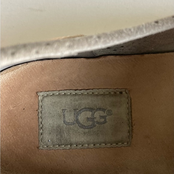 UGG Grey Suede Cream Leather Low Top Sneakers size 8 - Picture 8 of 15